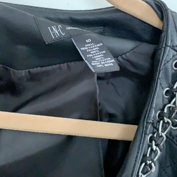 Leather jacket - Picture 2 of 4